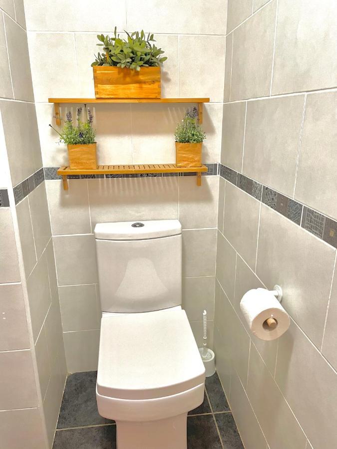 Luxury Suites Minerva Beach Benalmádena Exteriör bild